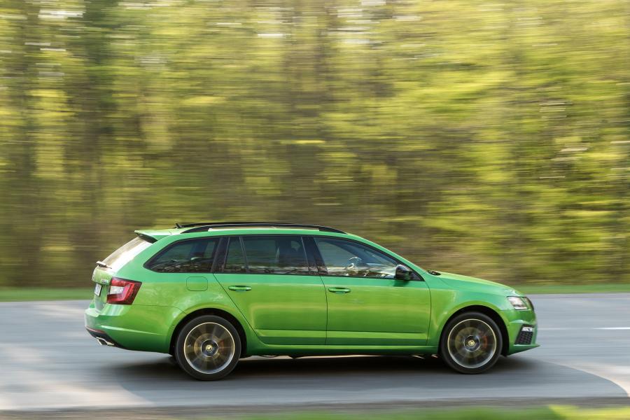  Skoda Octavia RS Combi 2017 года  (WW) (фото 38 из 48)